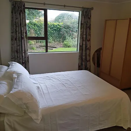 Garden Retreat Apartment Otaki Exterior photo